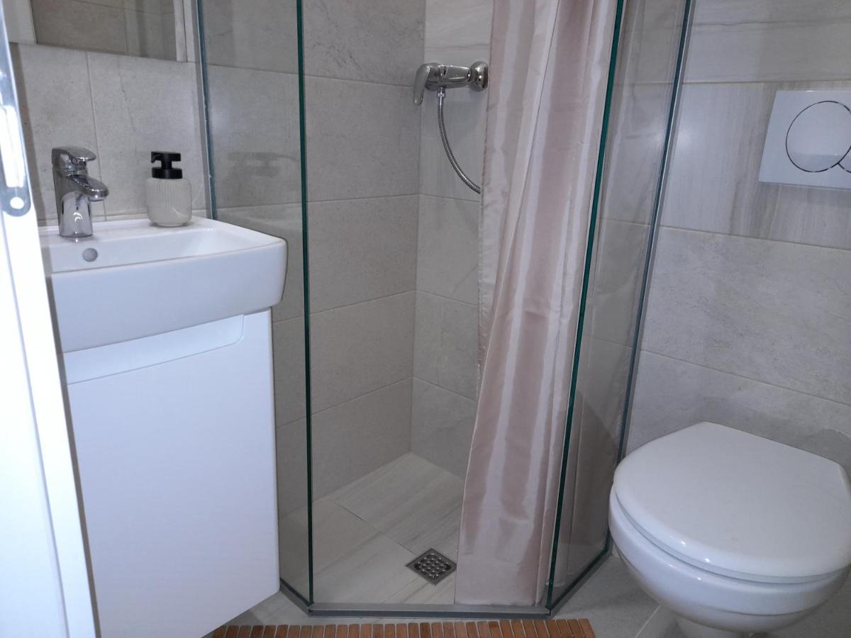 Apartmani Exit Pale Εξωτερικό φωτογραφία