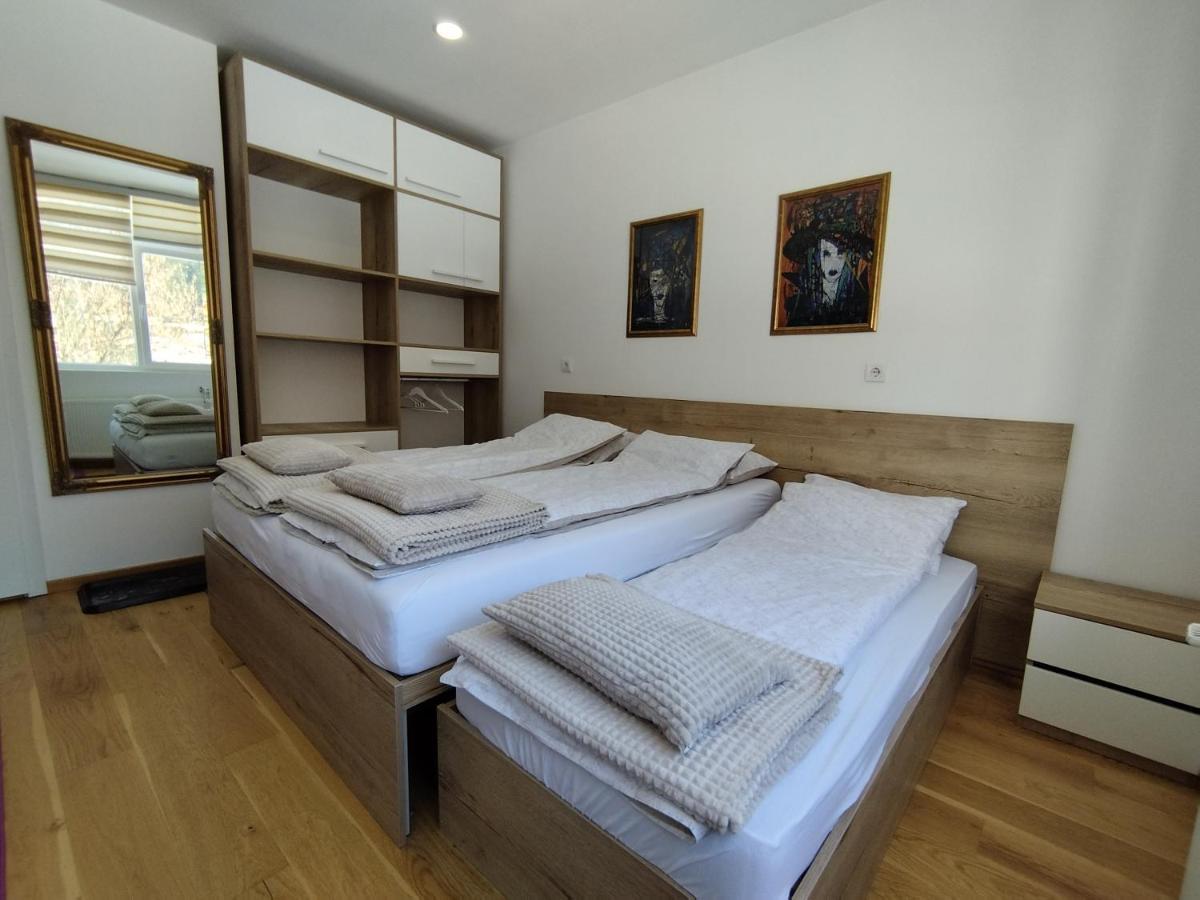 Apartmani Exit Pale Εξωτερικό φωτογραφία
