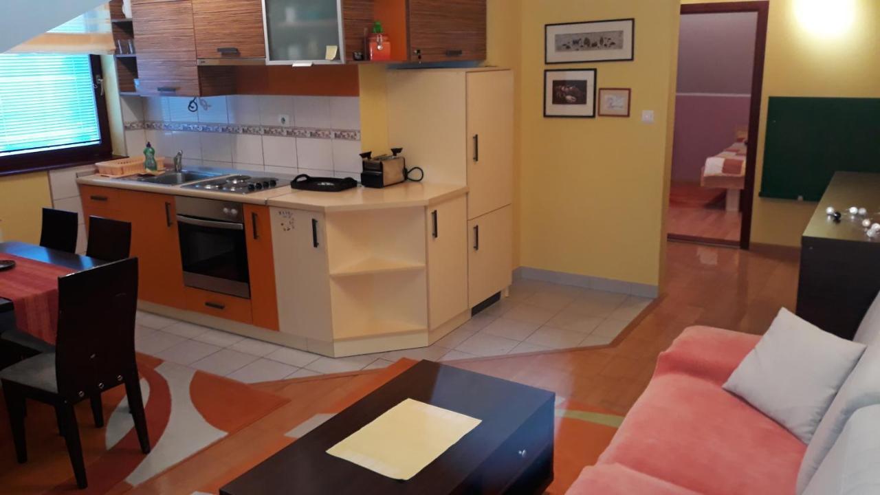 Apartmani Exit Pale Εξωτερικό φωτογραφία